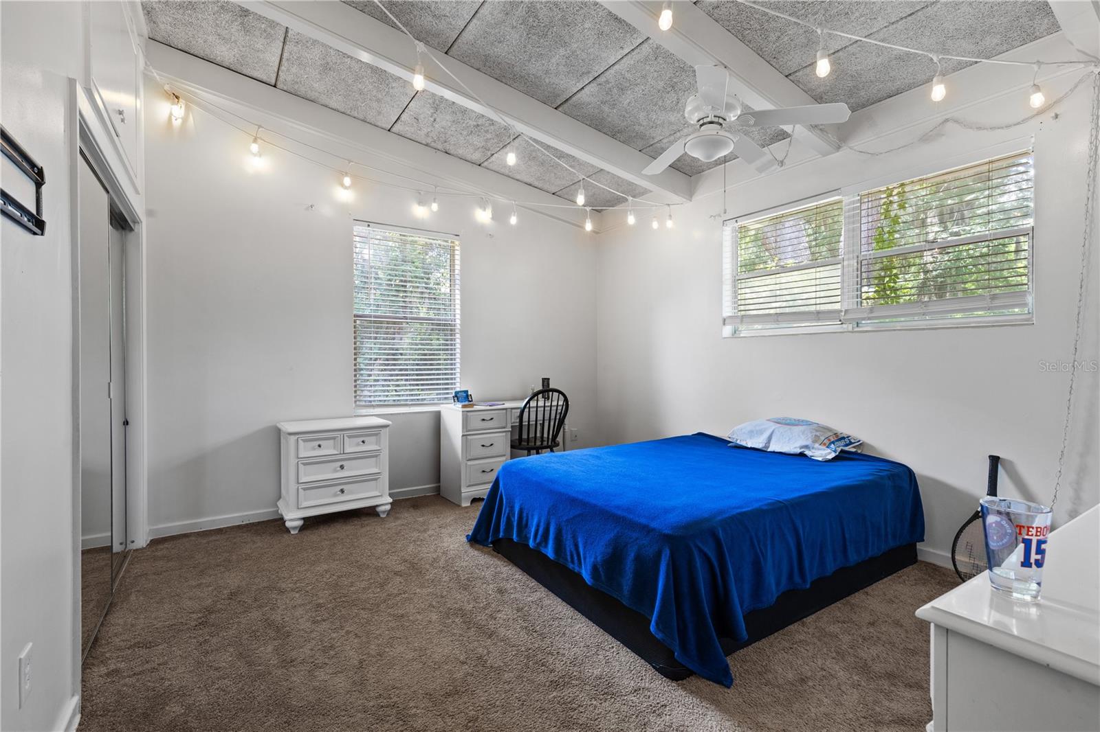 Image 21 of 34 For 813 22nd Street