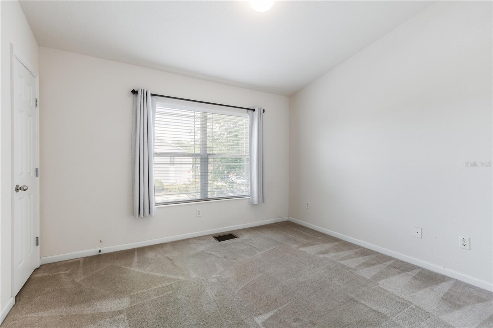 Image 18 of 23 For 4426 49th Avenue