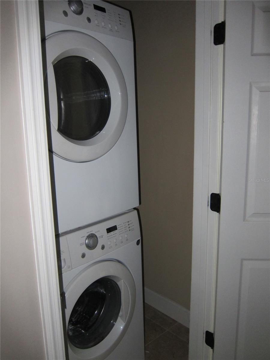 Image 21 of 26 For 5213 91 Drive 20