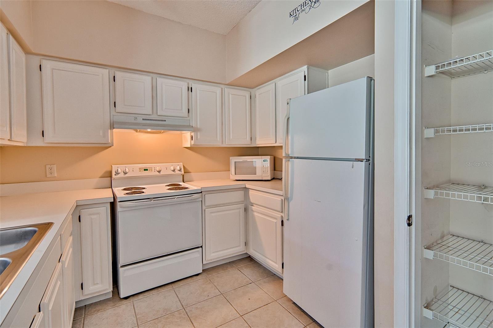 Image 12 of 26 For 10000 52nd Avenue 148