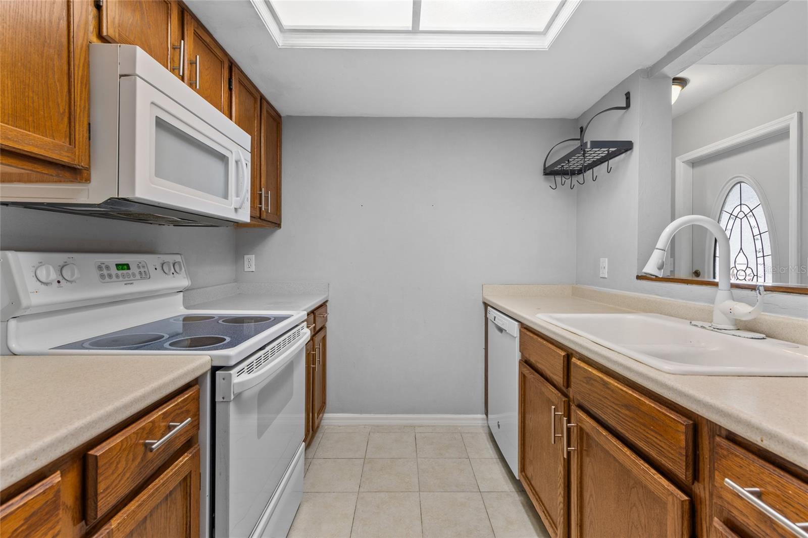 Image 7 of 24 For 7074 52nd Terrace
