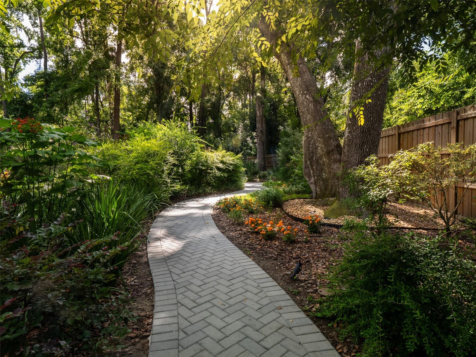 Image 39 of 61 For 2261 24th Avenue