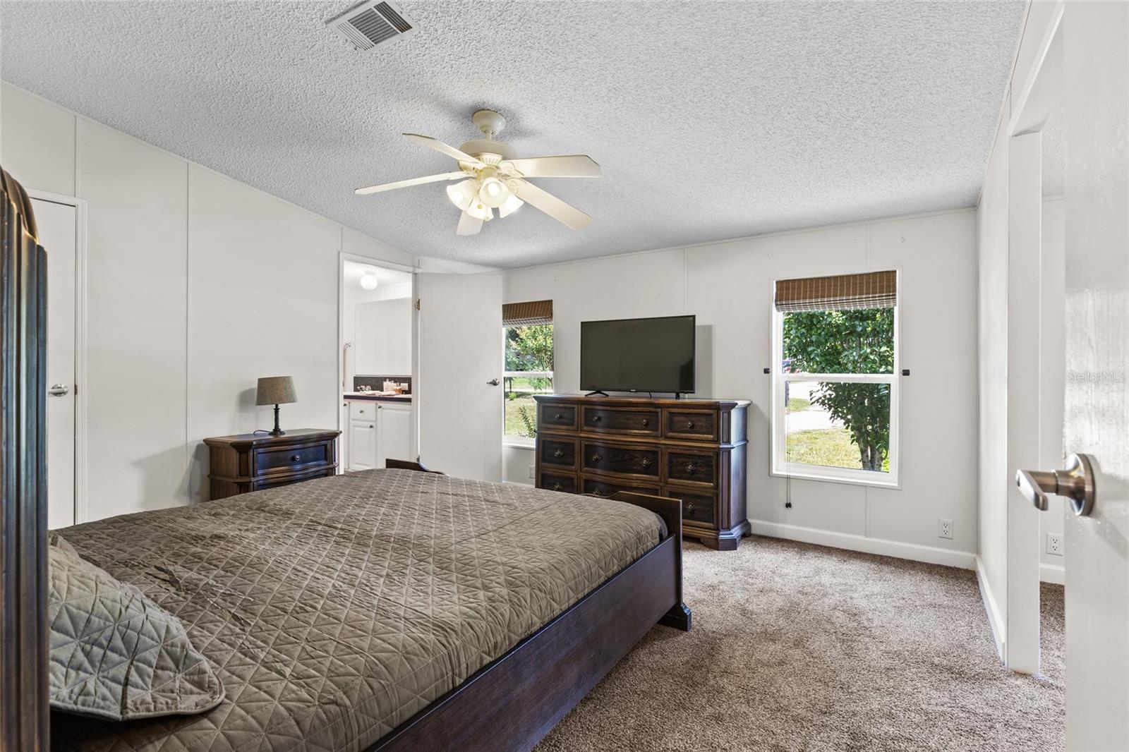 Image 15 of 40 For 14090 48th Street