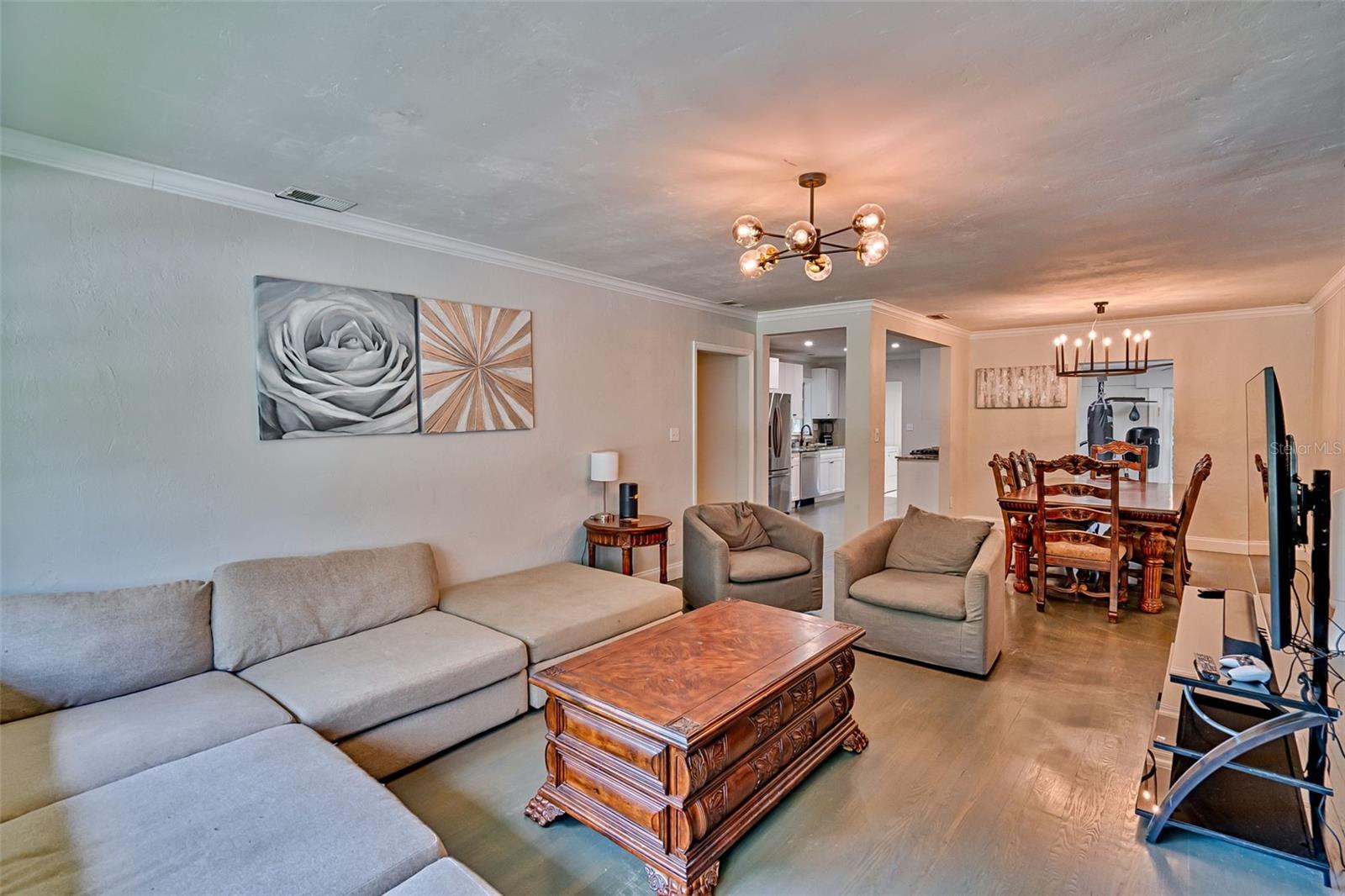 Image 7 of 40 For 2227 5th Place