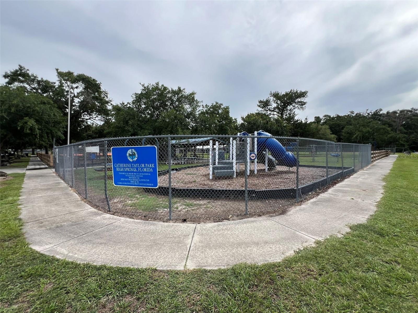 Image 14 of 19 For 23147 181st Place