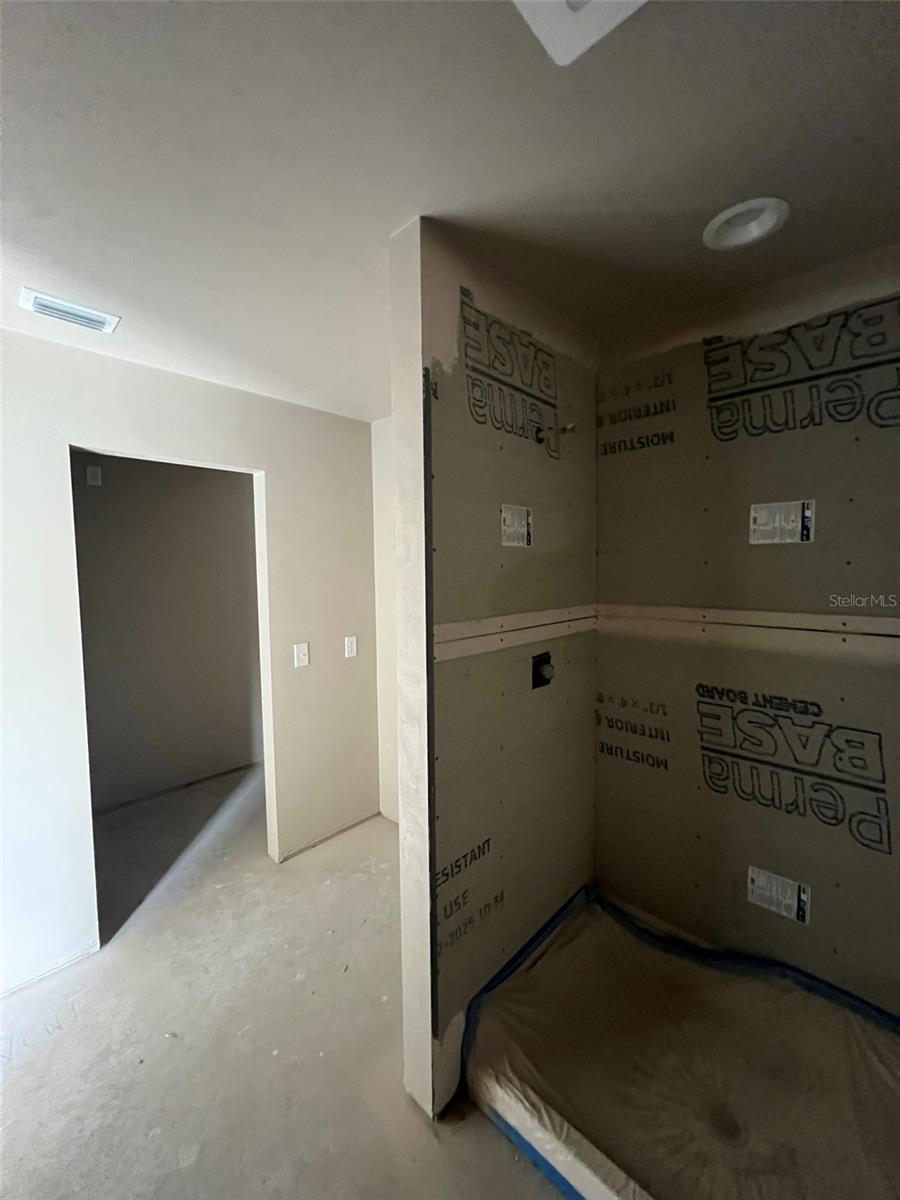 Image 8 of 19 For 23147 181st Place