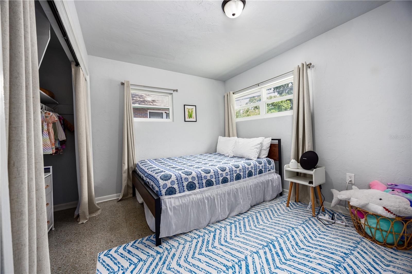 Image 18 of 45 For 725 4th Avenue