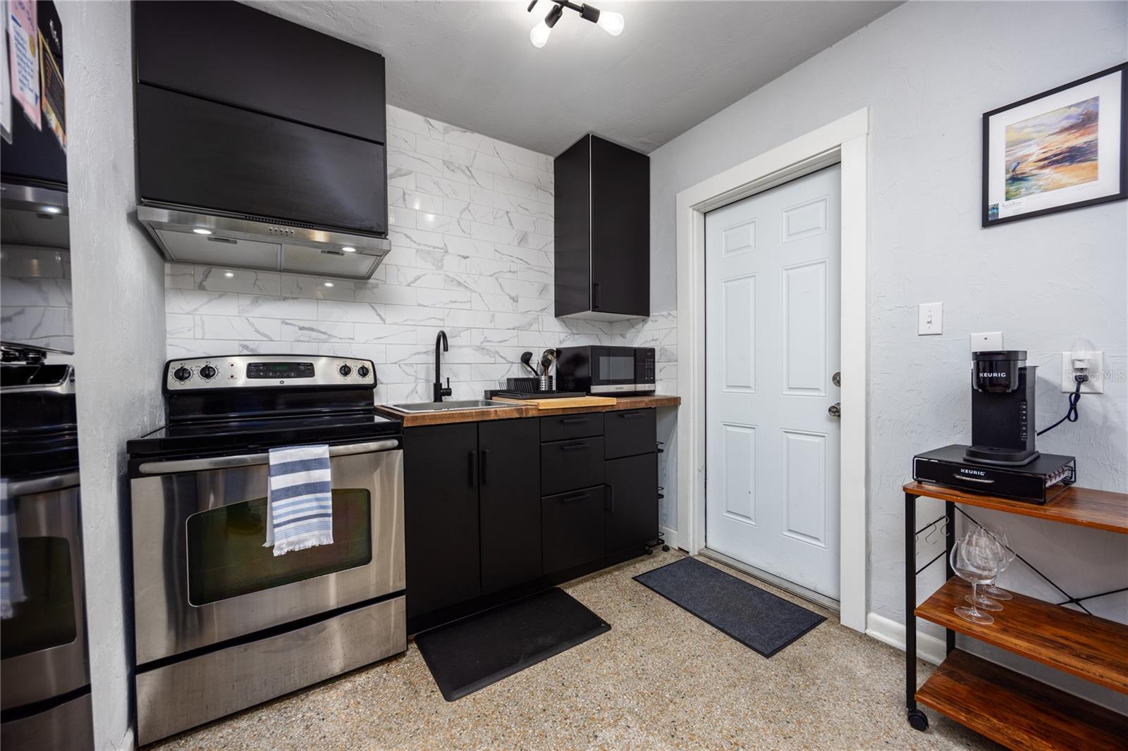Image 34 of 45 For 725 4th Avenue