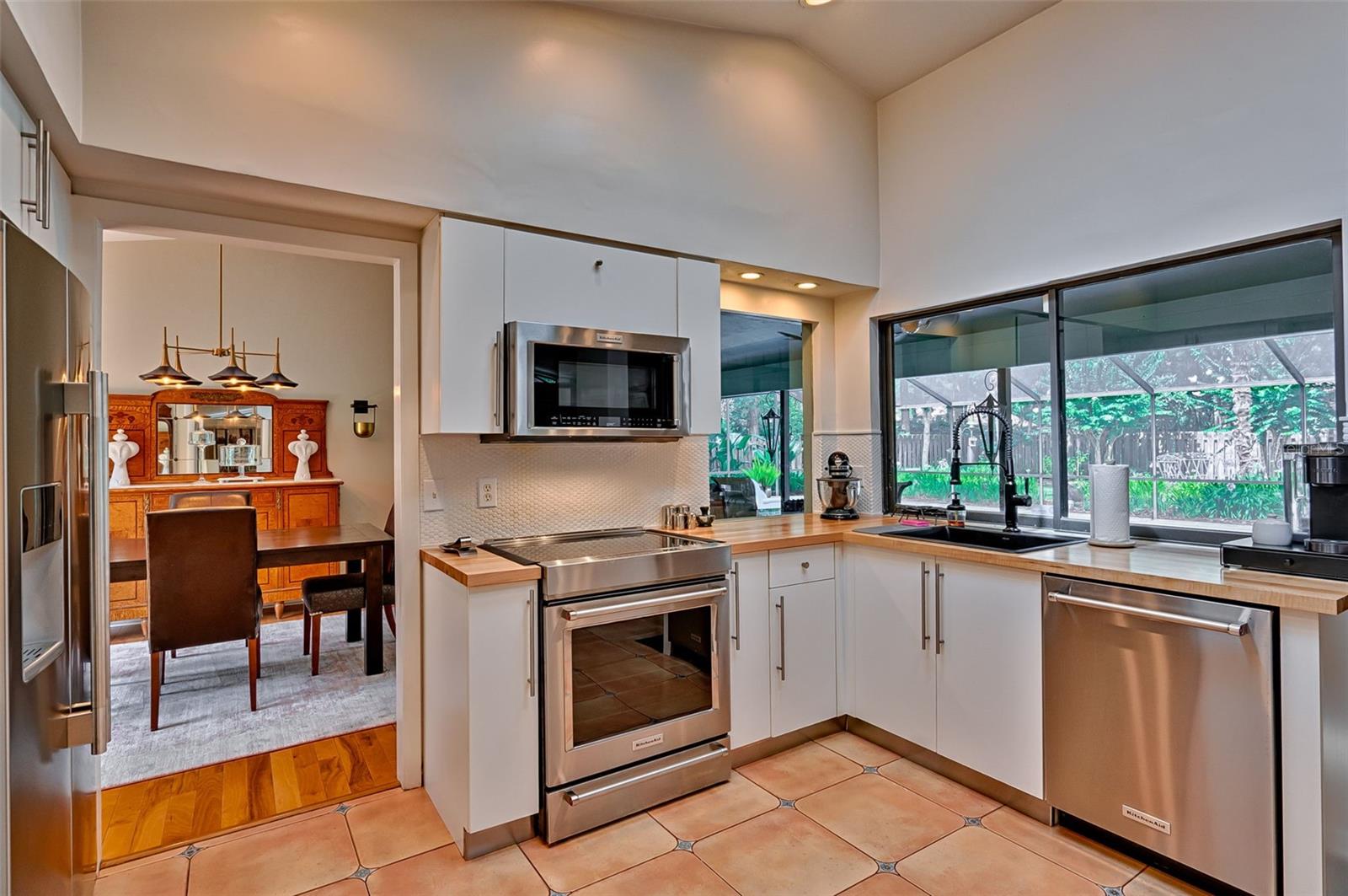 Image 12 of 40 For 2430 38th Drive