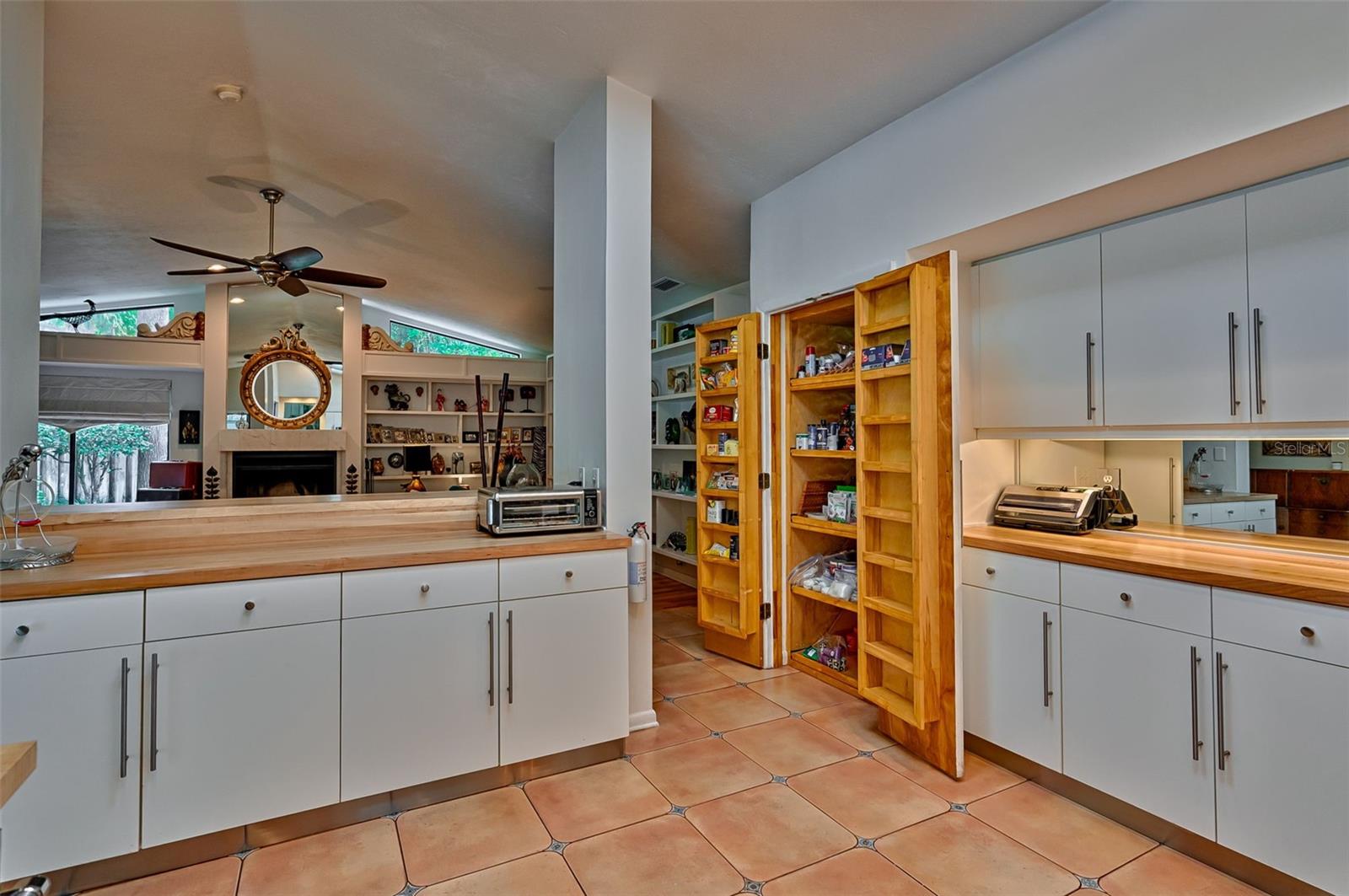 Image 13 of 40 For 2430 38th Drive