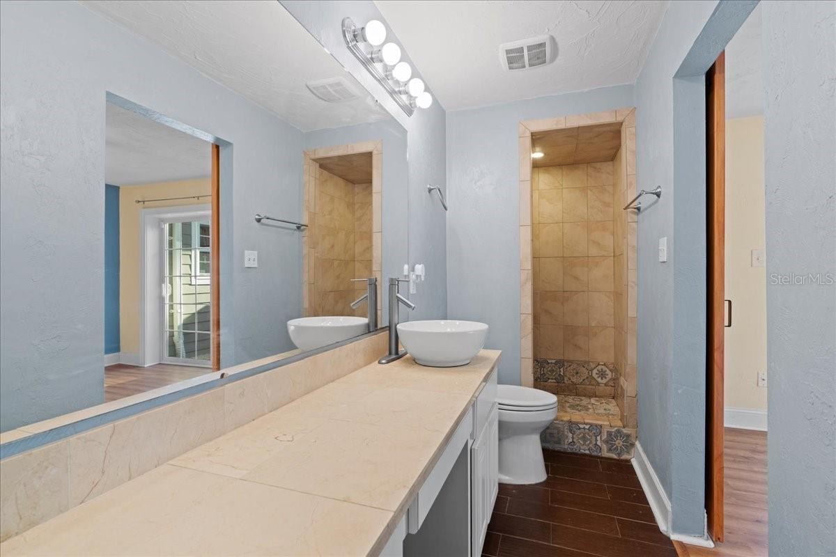 Image 19 of 31 For 3404 4th Street
