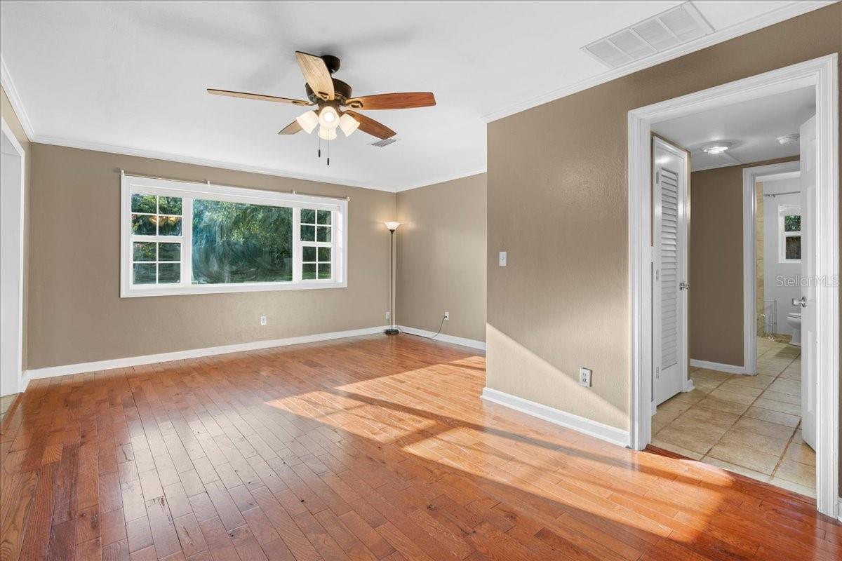 Image 4 of 31 For 3404 4th Street
