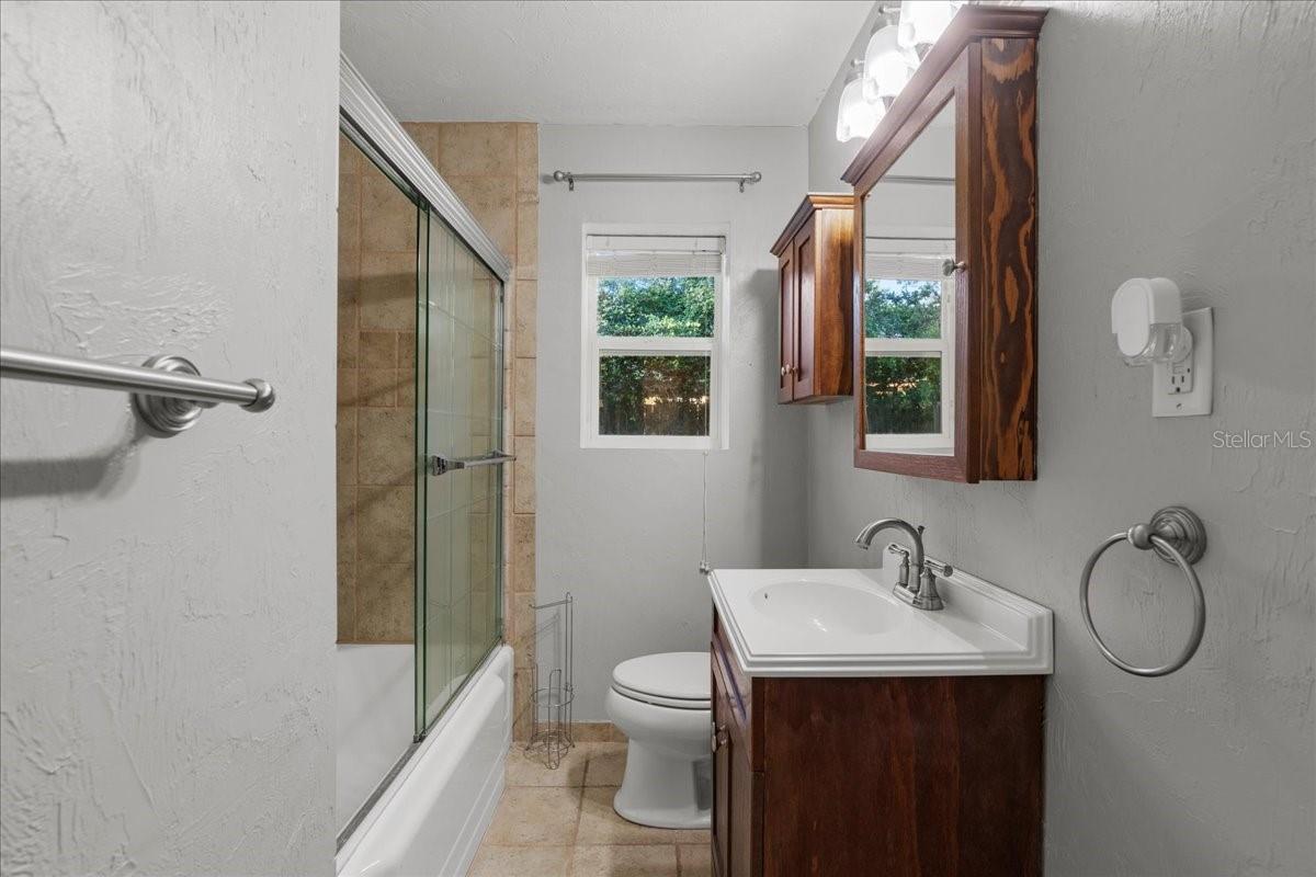 Image 7 of 31 For 3404 4th Street