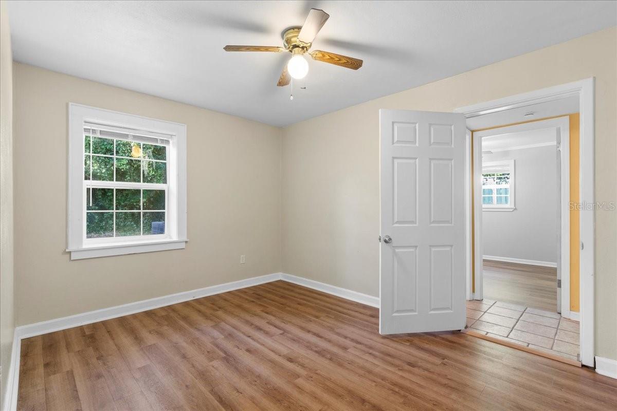 Image 9 of 31 For 3404 4th Street