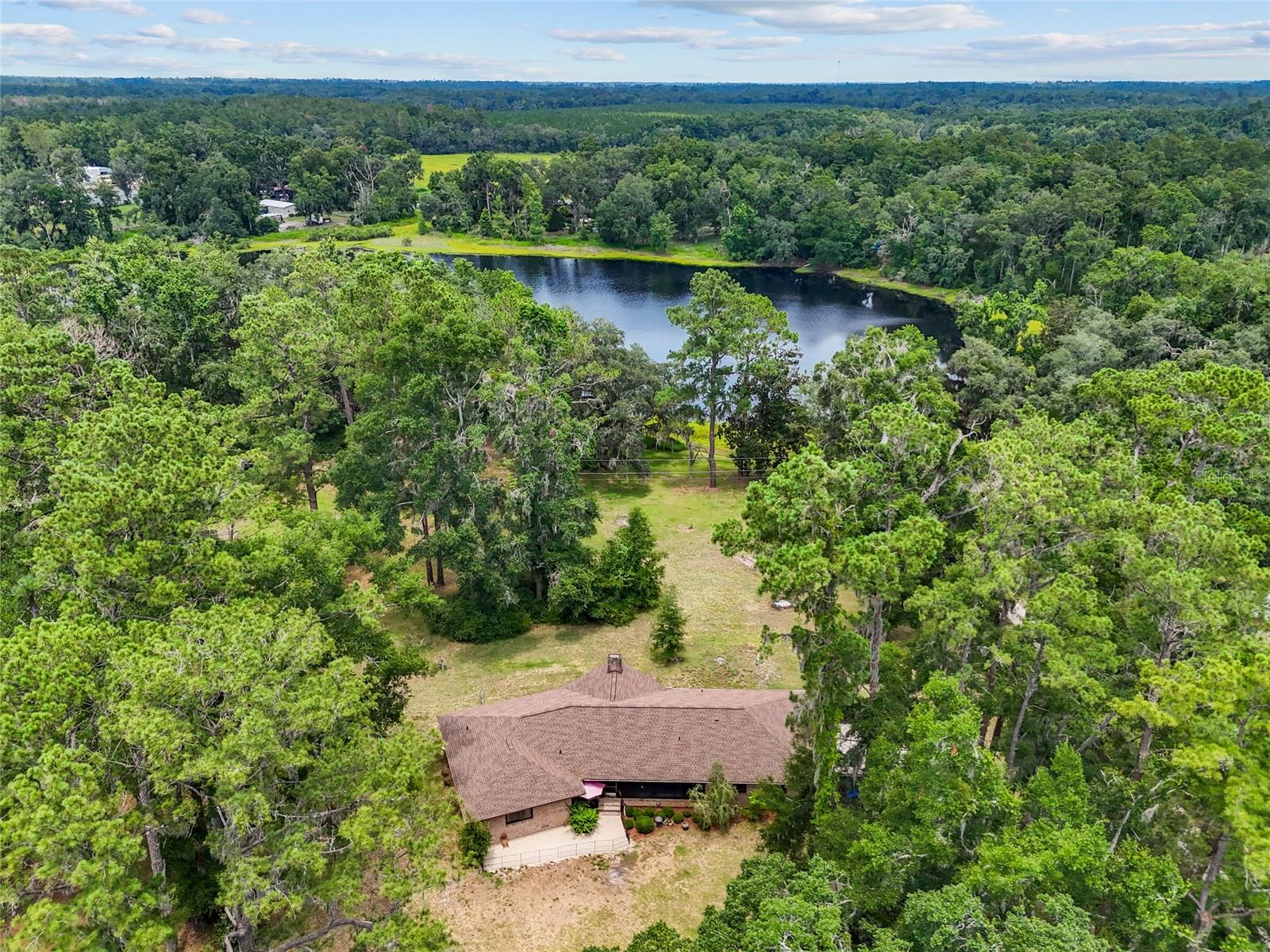 Details for 9816 87th Drive, LIVE OAK, FL 32060