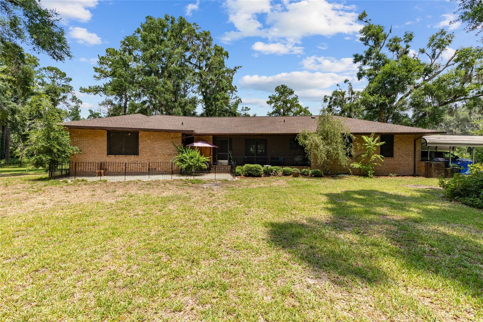 Image 28 of 42 For 9816 87th Drive