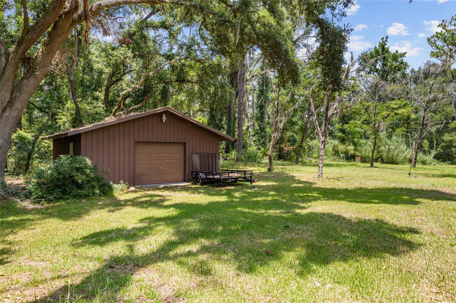 Image 30 of 42 For 9816 87th Drive