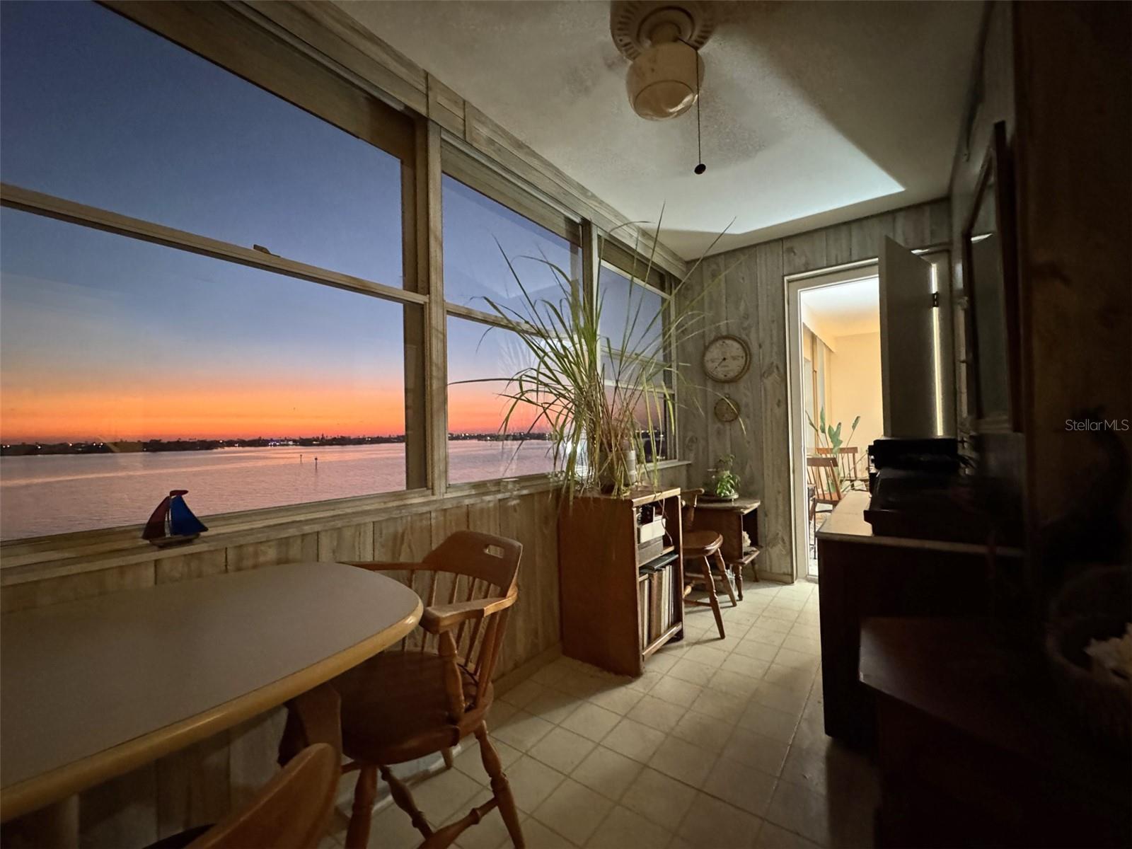 Image 43 of 46 For 4750 Cove Circle 502