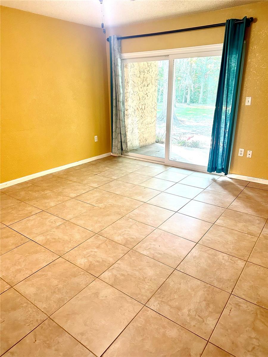 Image 3 of 13 For 1810 23rd Boulevard 272
