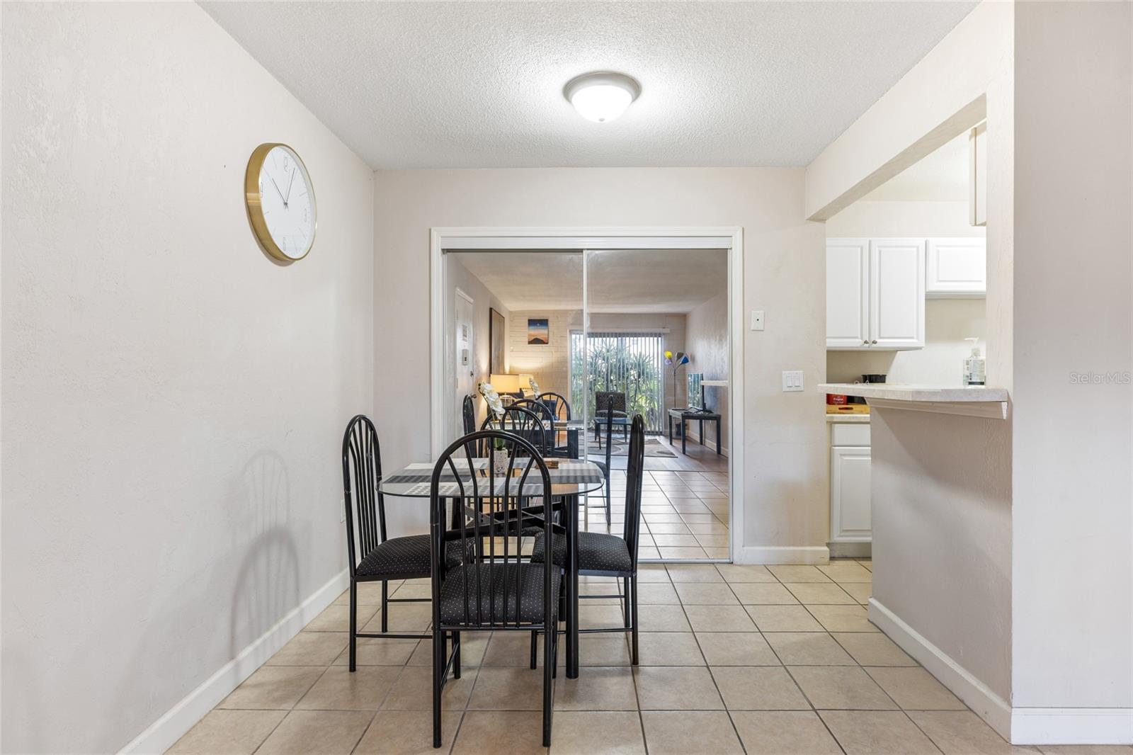 Image 11 of 21 For 1700 16th Court P-3