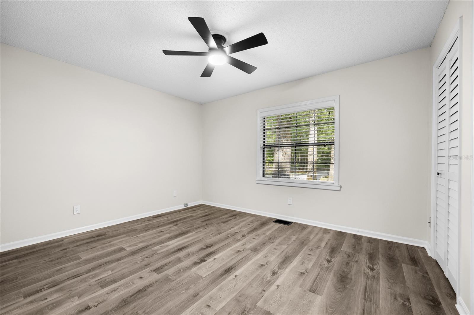 Image 23 of 34 For 2101 79th Drive