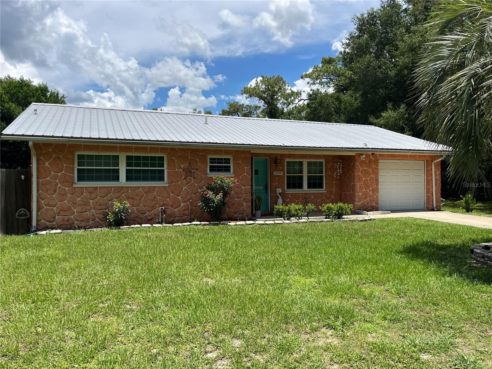 Listing Details for 1255 2nd Street, CRYSTAL RIVER, FL 34429