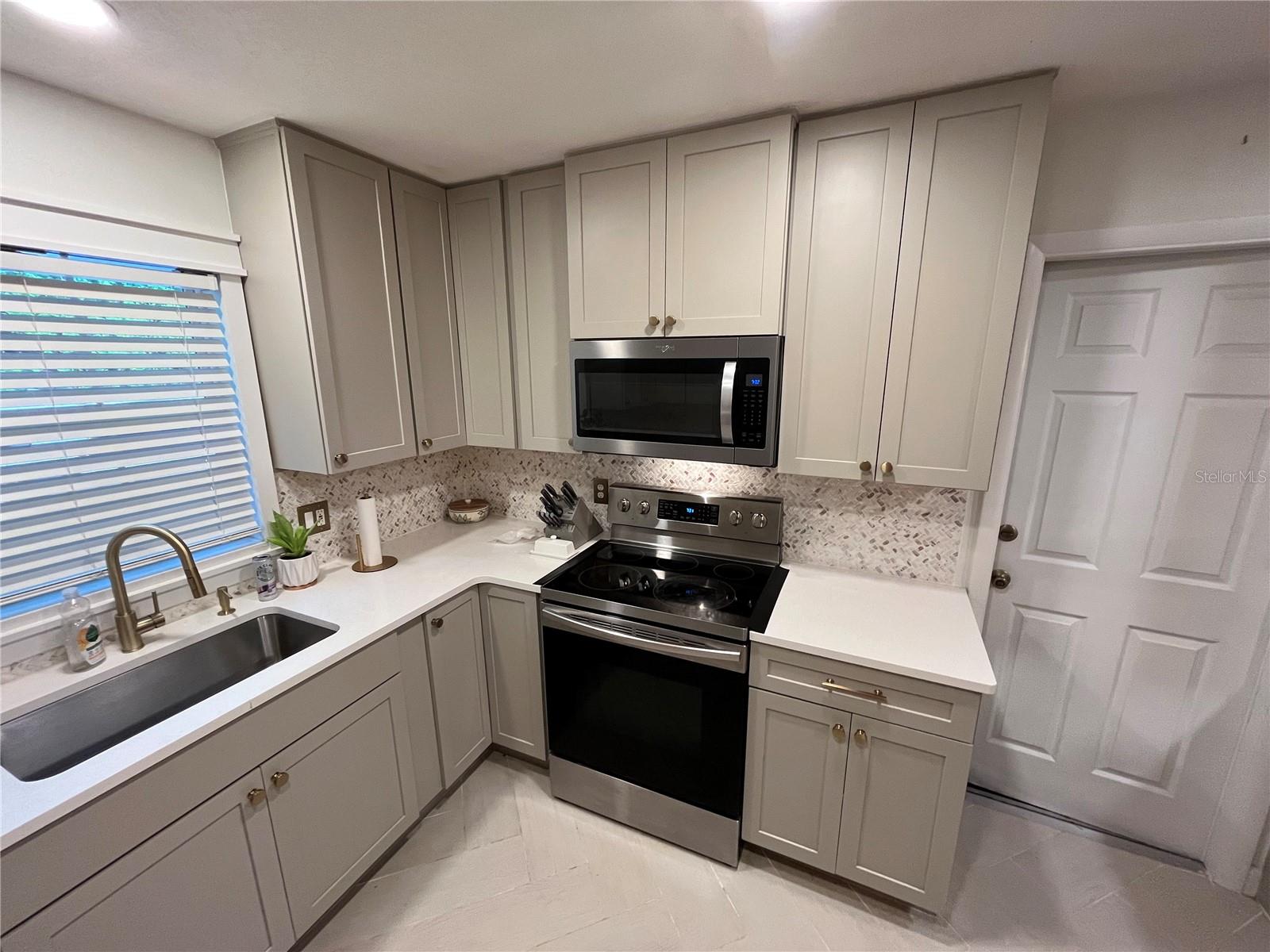 Image 4 of 34 For 1255 2nd Street