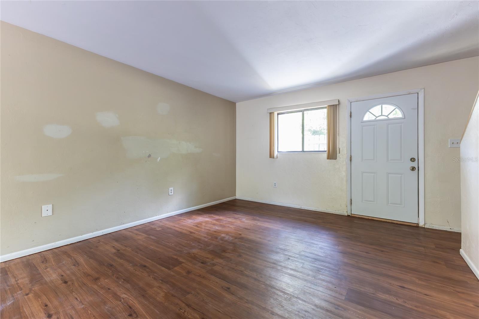 Image 6 of 32 For 4314 41st Lane  73