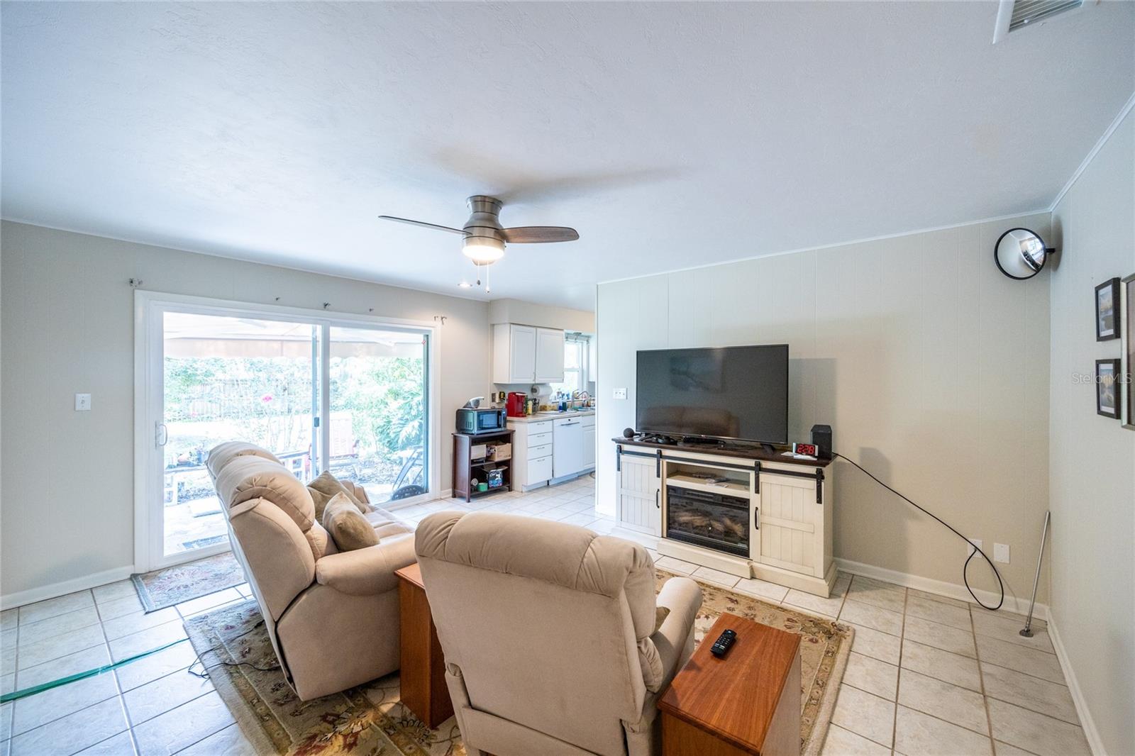 Image 18 of 50 For 5022 34th Terrace