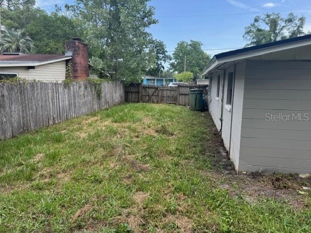 Image 6 of 16 For 10172 Melanie Avenue
