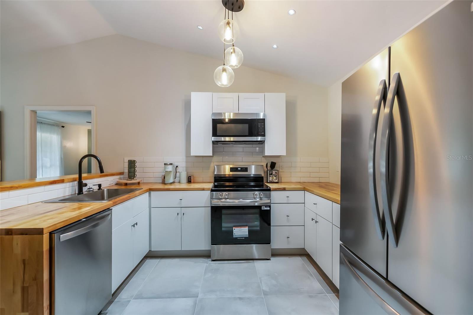 Image 11 of 42 For 3222 27th Street