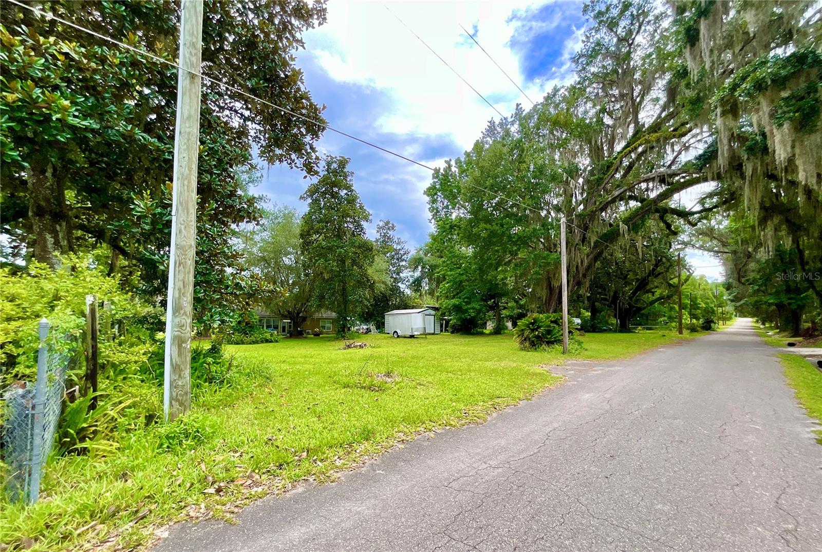 Image 17 of 41 For 20943 & 20955 101st Avenue