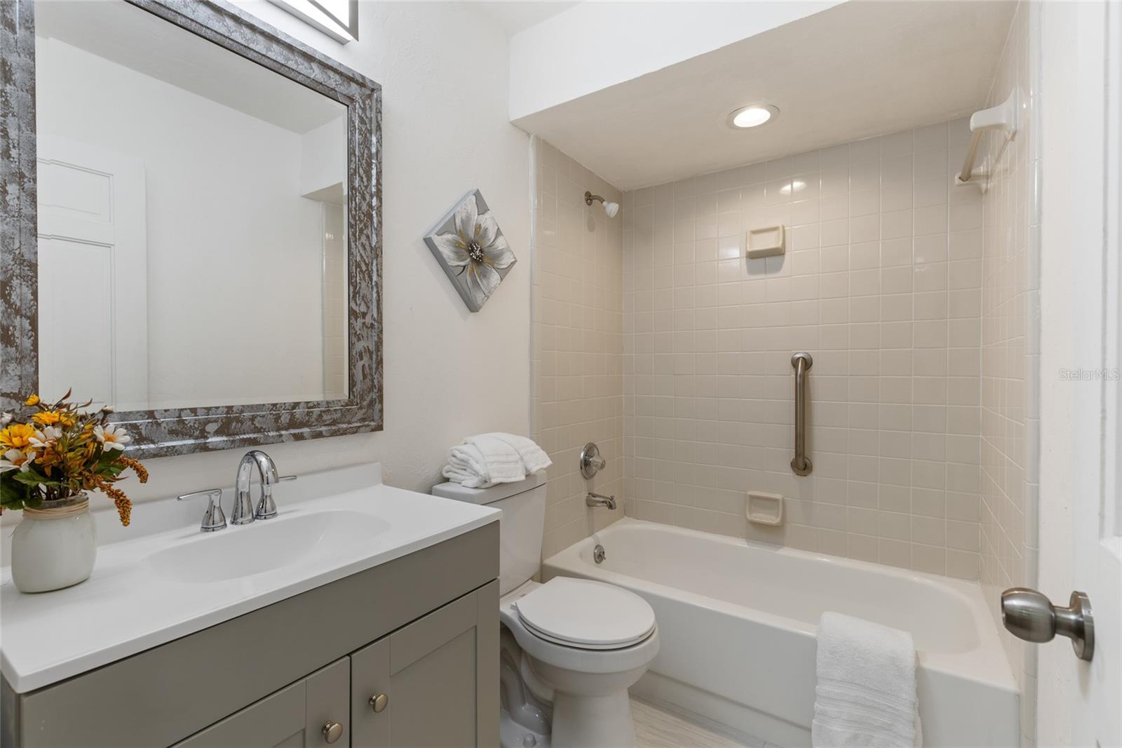 Image 15 of 25 For 303 54th Drive