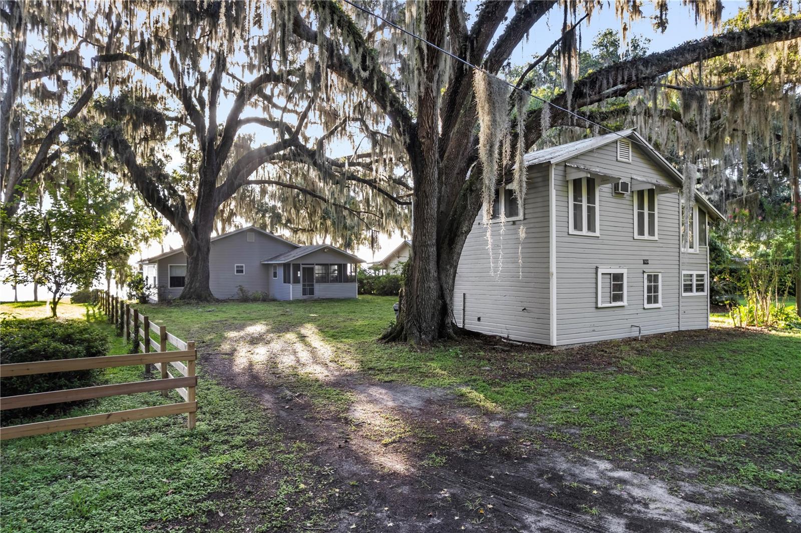 Image 4 of 41 For 7929 221st Street