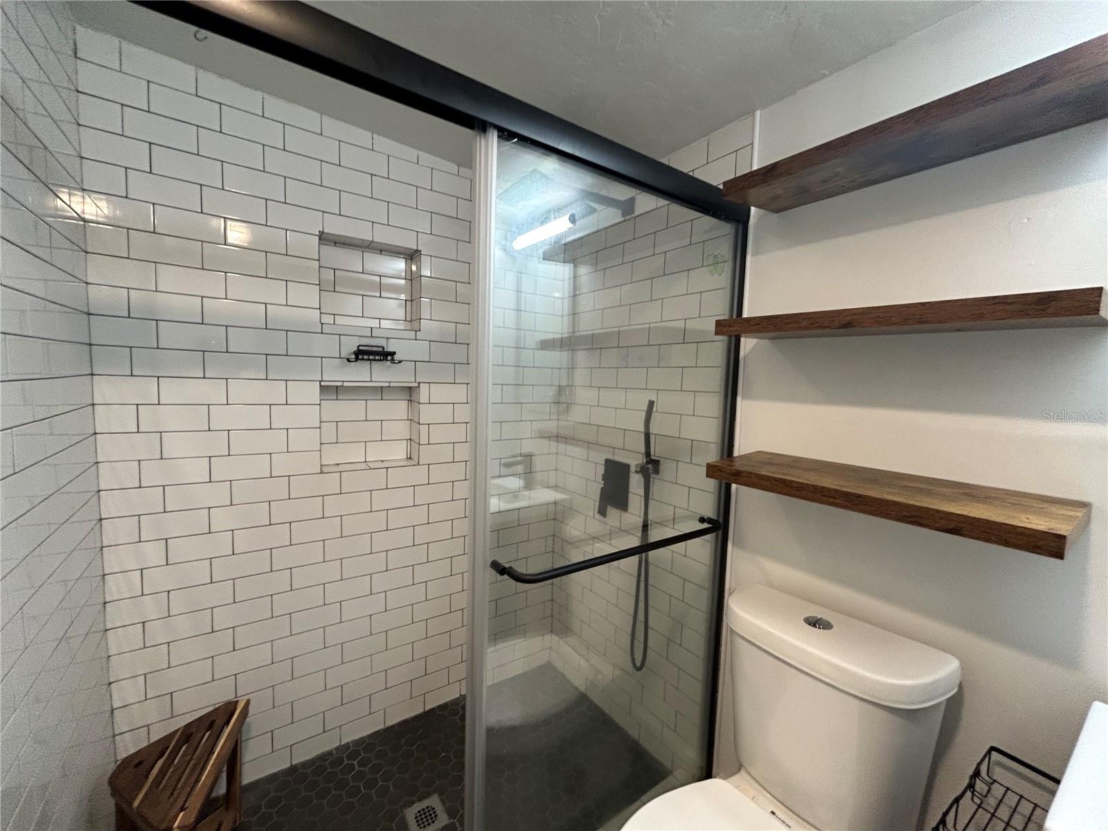 Image 13 of 30 For 1215 21st Avenue