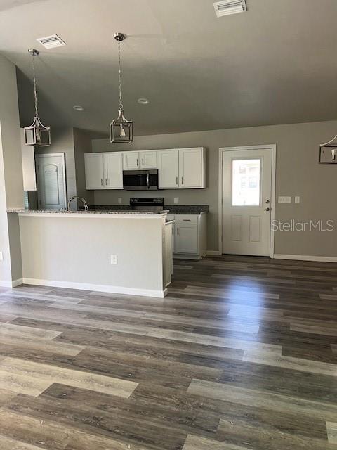 Image 2 of 11 For 25372 187th Avenue