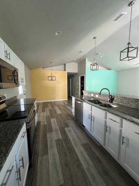 Image 4 of 11 For 25372 187th Avenue