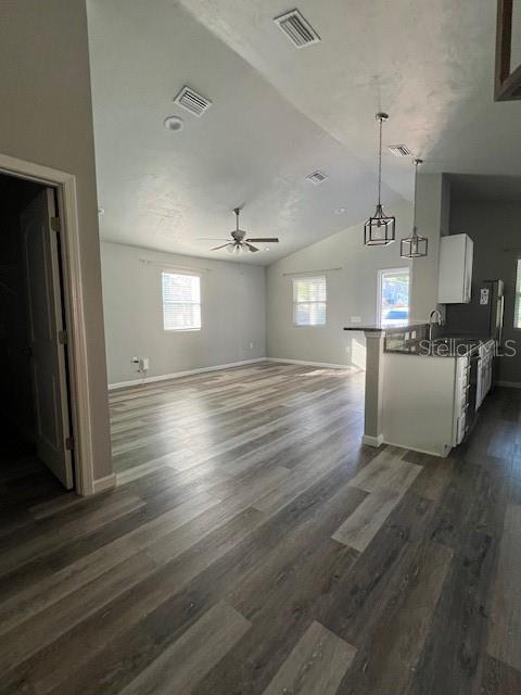 Image 5 of 11 For 25372 187th Avenue