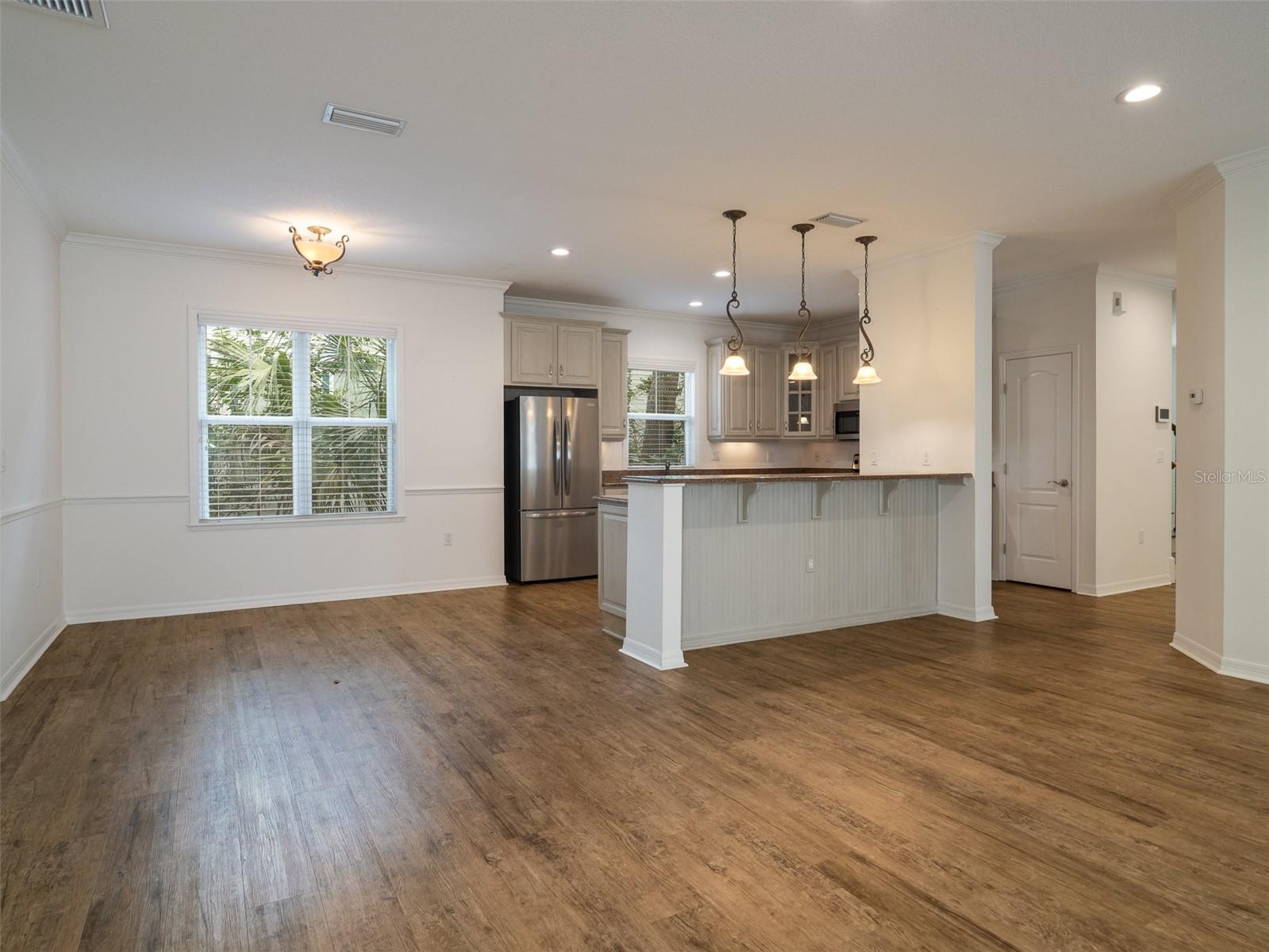 Image 6 of 22 For 441 129th Terrace