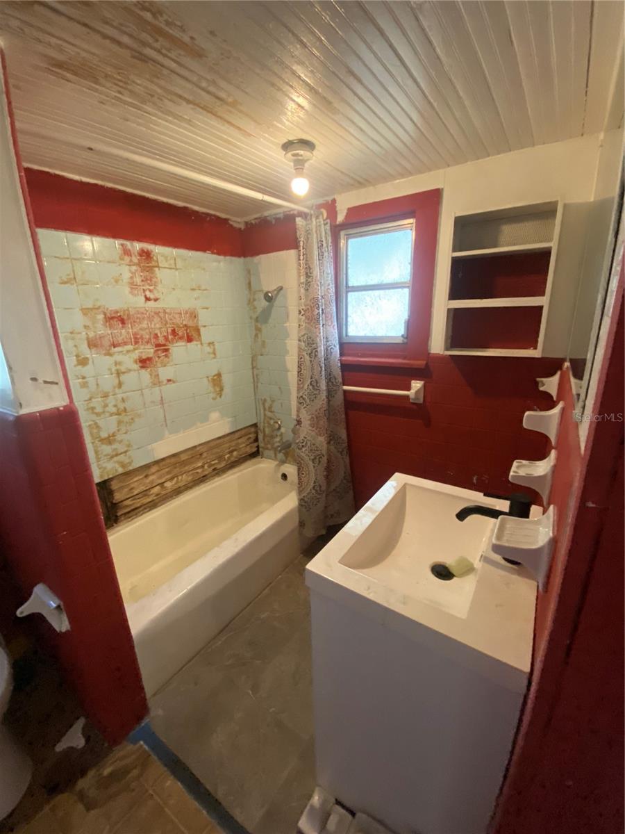 Image 9 of 15 For 7002 219th  