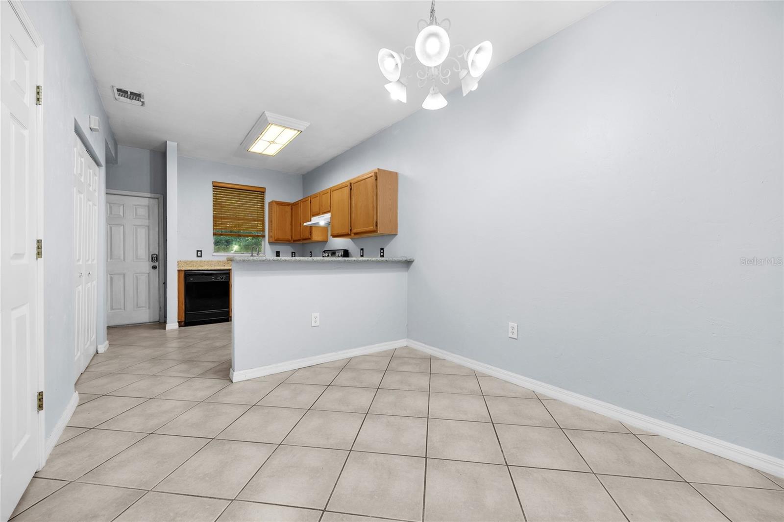 Image 5 of 25 For 4415 34th Street 107