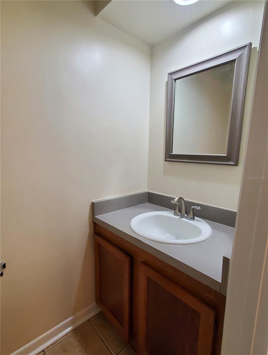 Image 4 of 16 For 2127 Sw 39th Dr