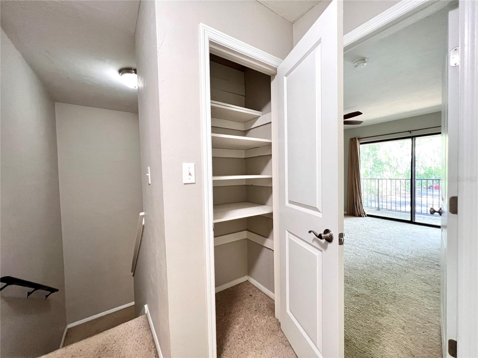 Image 11 of 27 For 507 39th Road 312