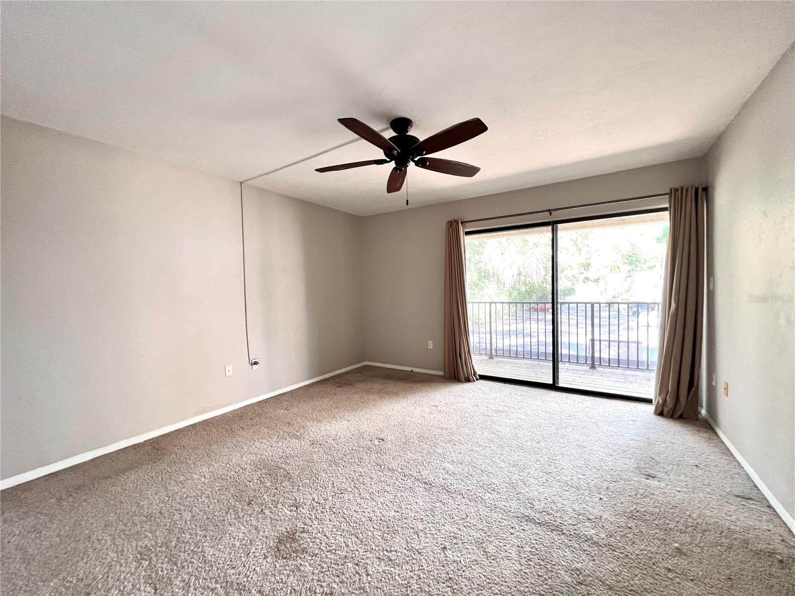 Image 16 of 27 For 507 39th Road 312