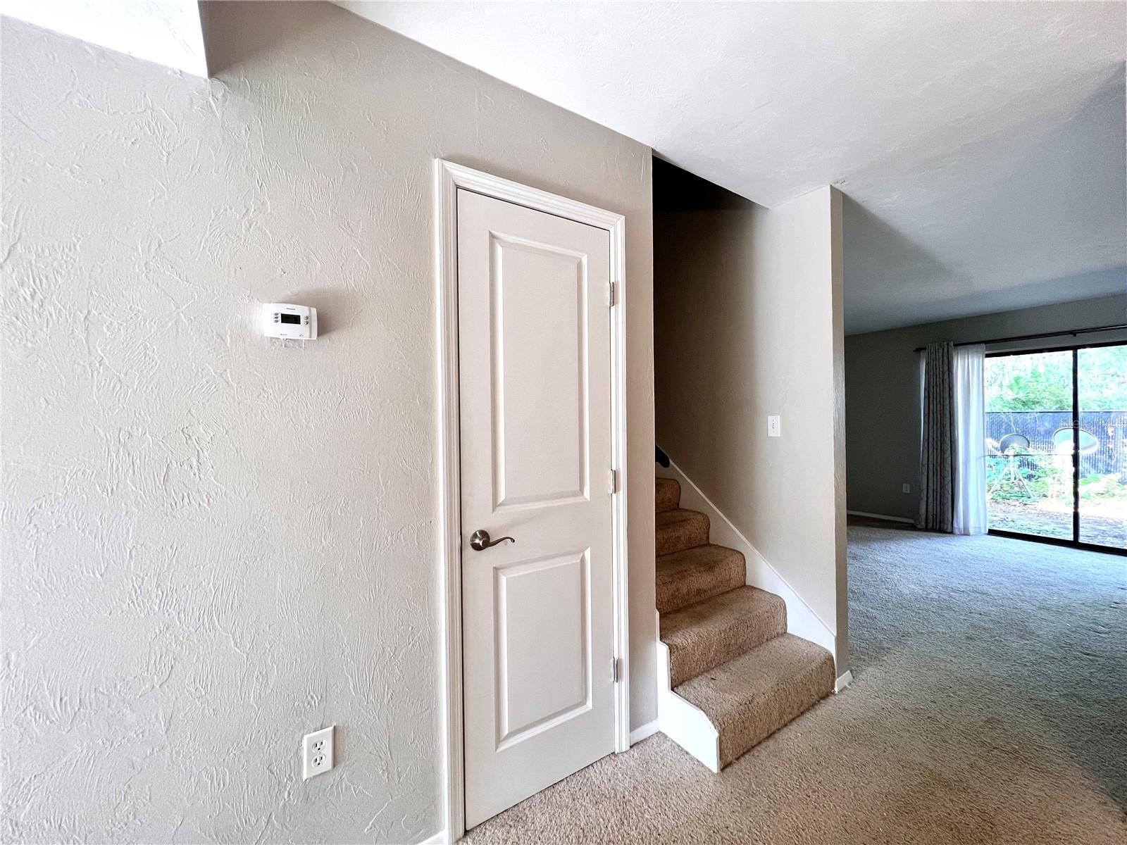 Image 4 of 27 For 507 39th Road 312