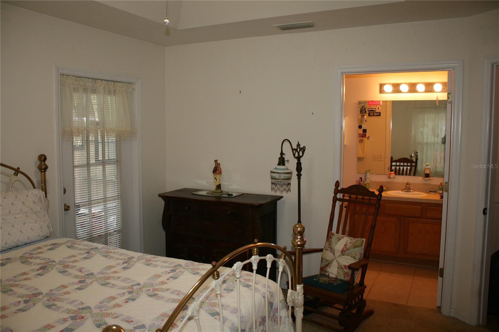 Image 5 of 18 For 406 45th Terrace