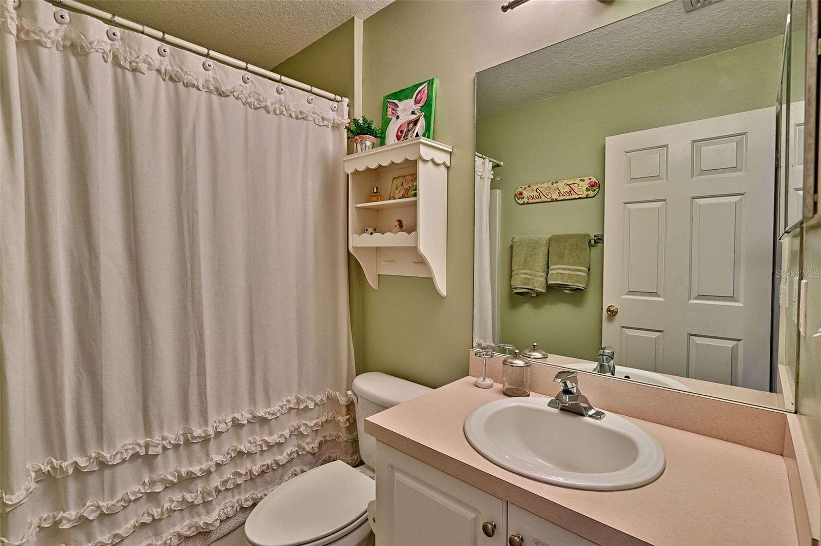 Image 11 of 36 For 6618 83rd Terrace