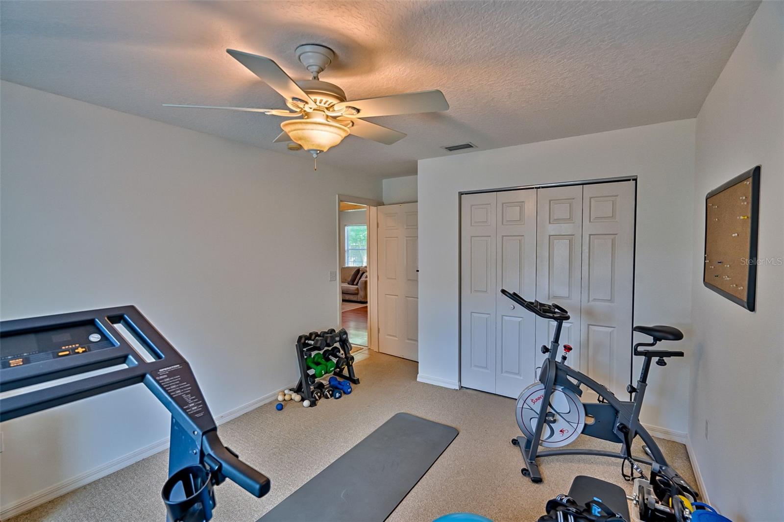 Image 23 of 36 For 6618 83rd Terrace