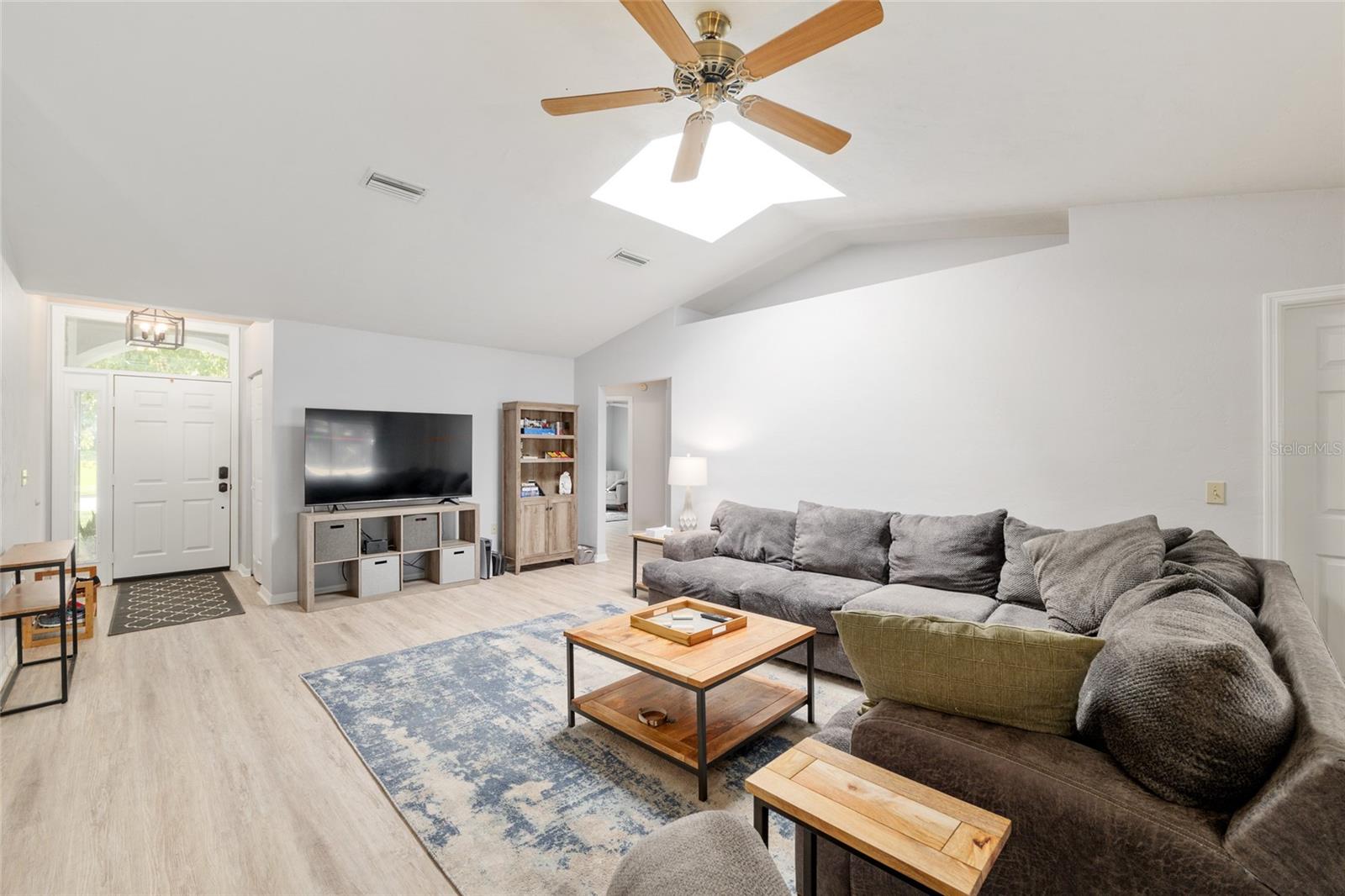 Image 13 of 72 For 5030 23rd Drive