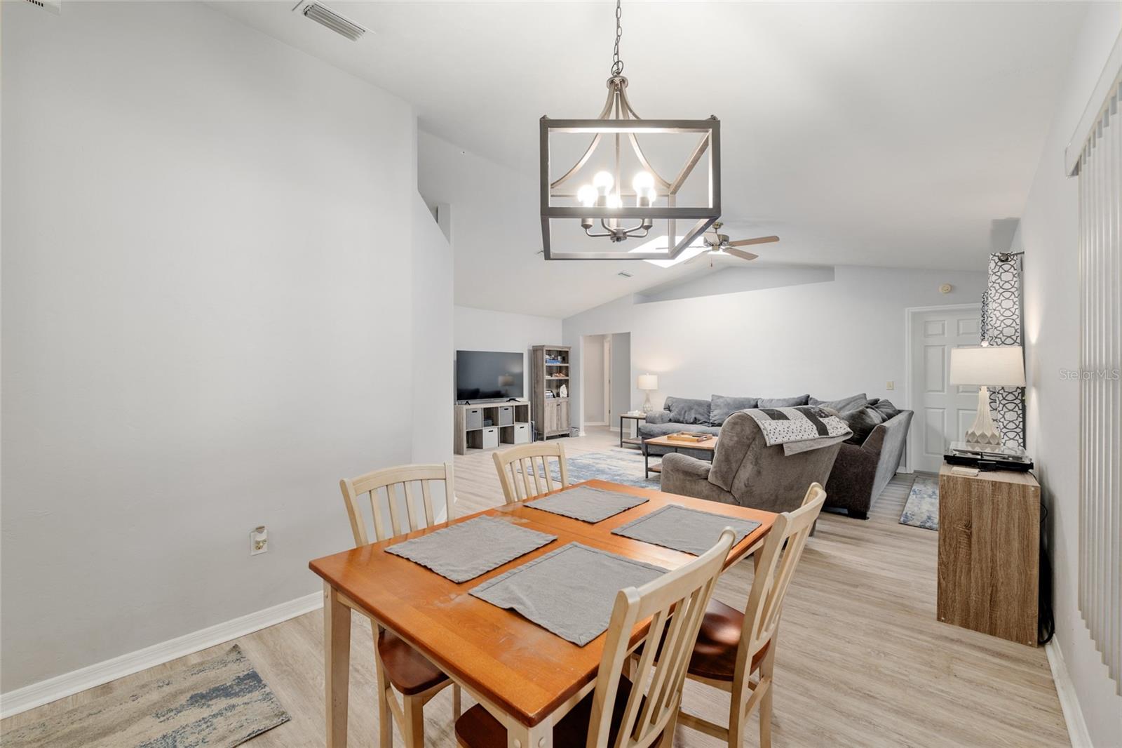 Image 16 of 72 For 5030 23rd Drive